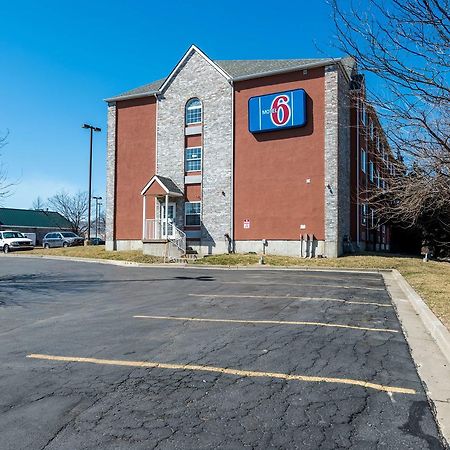 Motel 6-Olathe, Ks Bagian luar foto