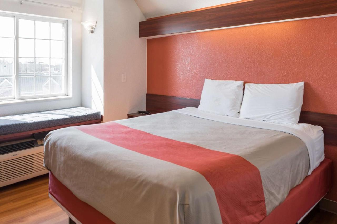 Motel 6-Olathe, Ks Bagian luar foto
