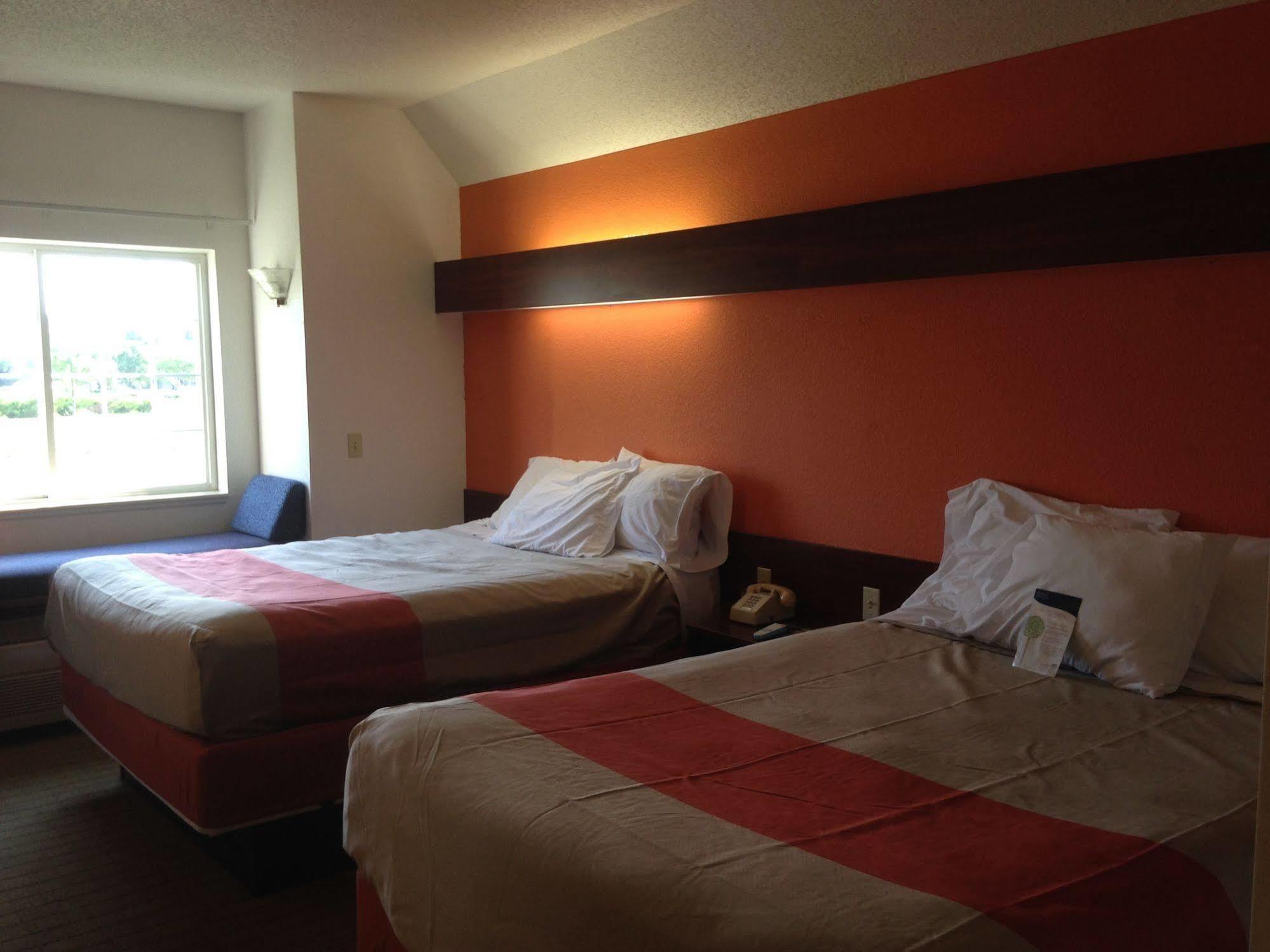Motel 6-Olathe, Ks Bagian luar foto