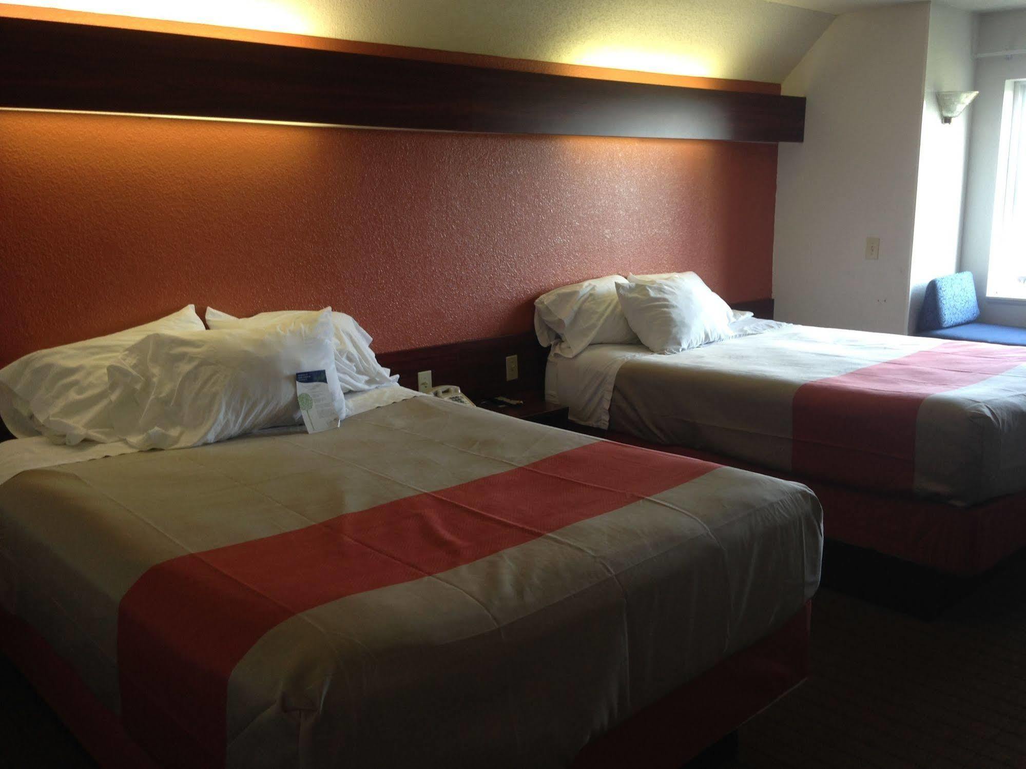 Motel 6-Olathe, Ks Bagian luar foto
